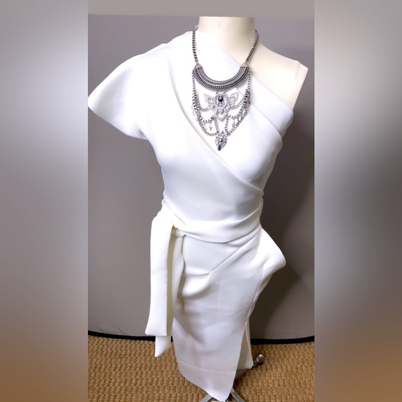 One Shoulder Polyester Bodycon Dress with belt - Picture 1 of 12